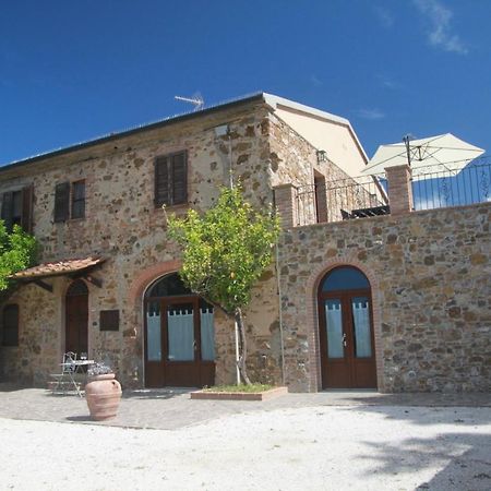Agriturismo Il Broletto 苏韦雷托 外观 照片