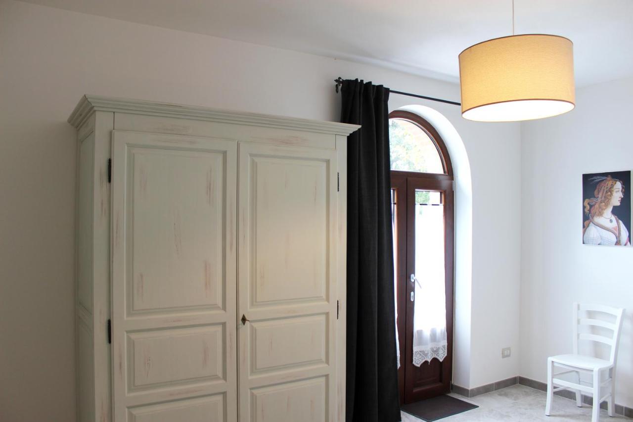 Agriturismo Il Broletto 苏韦雷托 外观 照片