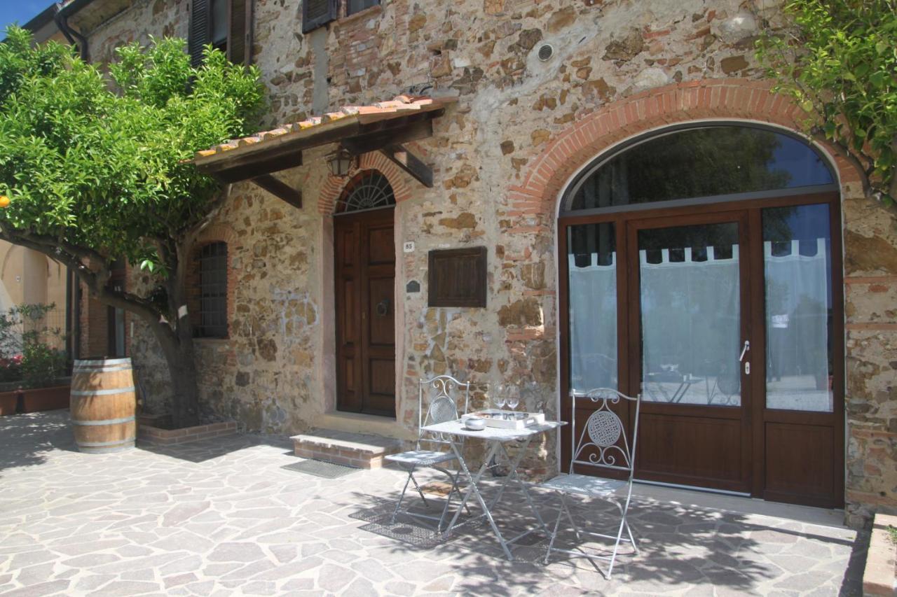 Agriturismo Il Broletto 苏韦雷托 外观 照片